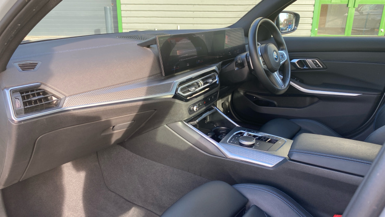 BMW 3 Series 330e M Sport 4dr Step Auto Saloon